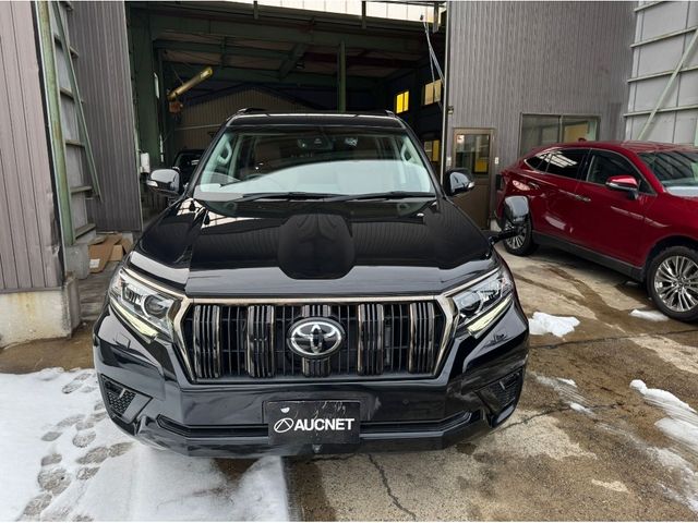 TOYOTA LANDCRUISER PRADO 2022 Image 31