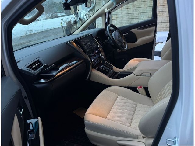 TOYOTA ALPHARD HYBRID 4WD 2021 Image 31