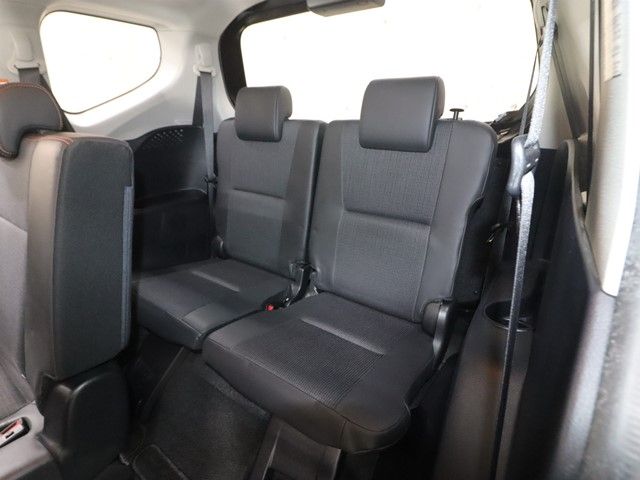 TOYOTA SIENTA 2018 Image 31