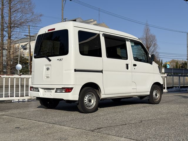 DAIHATSU HIJET CARGO 2021 Image 31