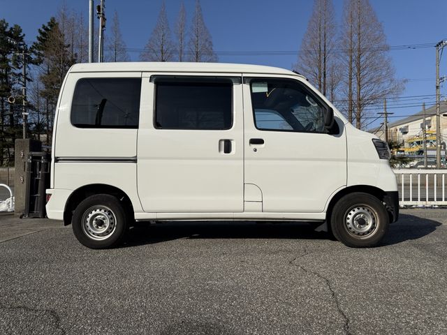 DAIHATSU HIJET CARGO 2021 Image 31