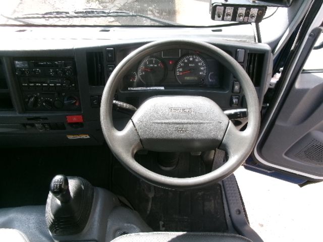ISUZU ELF 2009 Image 31