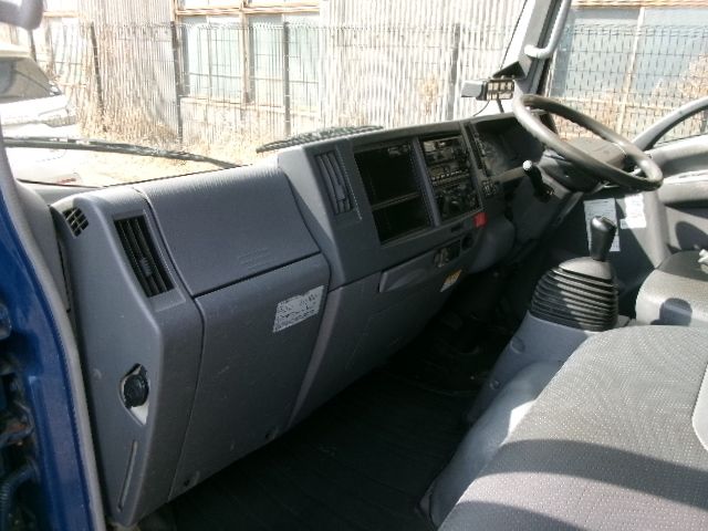 ISUZU ELF 2009 Image 31