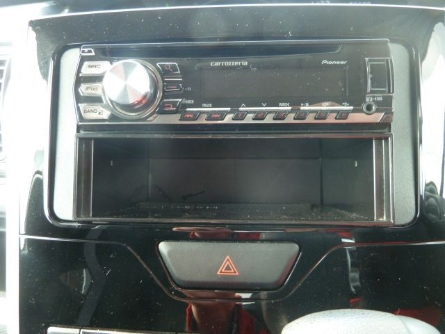 DAIHATSU TANTO CUSTOM 4WD 2016 Image 31