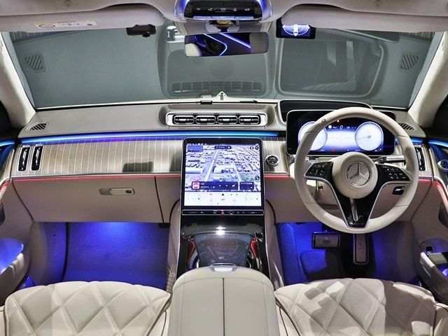 MERCEDES BENZ MERCEDES MAYBACH S C 2023 Image 31