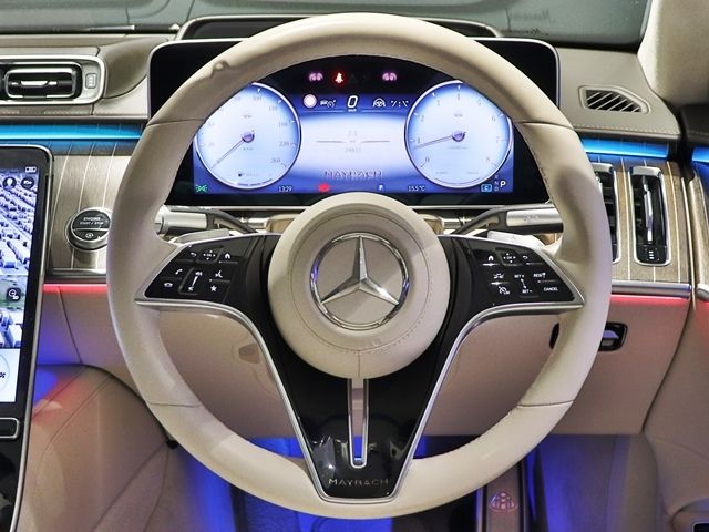MERCEDES BENZ MERCEDES MAYBACH S C 2023 Image 31