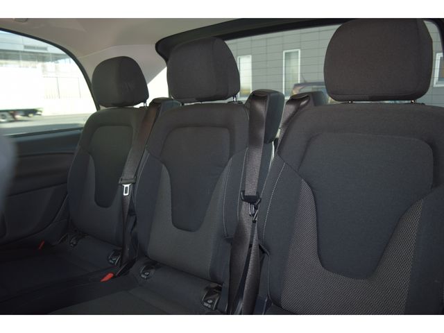 MERCEDES BENZ V CLAS 2017 Image 31