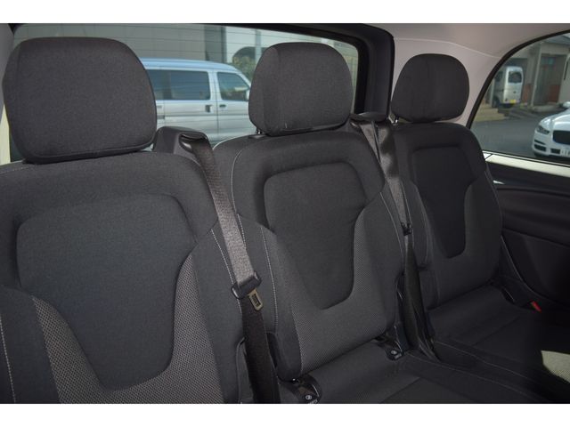 MERCEDES BENZ V CLAS 2017 Image 31