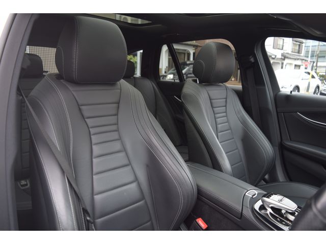 MERCEDES BENZ E CLAS 2020 Image 31