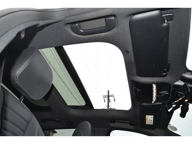 MERCEDES BENZ E CLAS 2020 Image 31