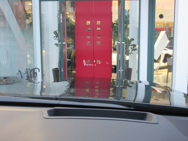 TOYOTA LEXUS LX600 2023 Image 31