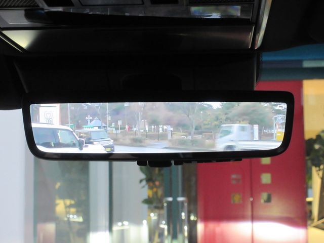 TOYOTA LEXUS LX600 2023 Image 31