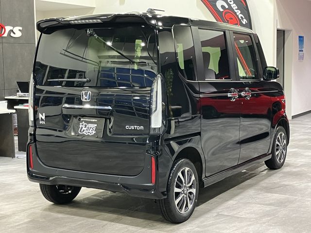 HONDA N BOX CUSTOM 4WD 2024 Image 31