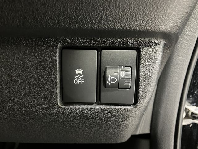 HONDA N BOX CUSTOM 4WD 2024 Image 31