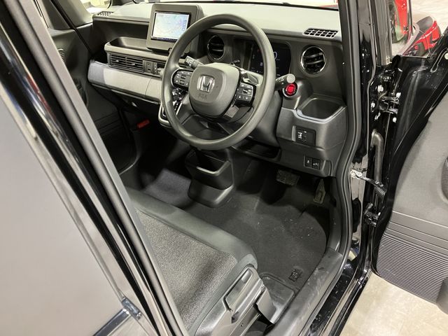 HONDA N BOX CUSTOM 4WD 2024 Image 31