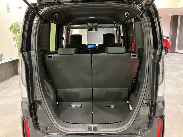 HONDA N BOX CUSTOM 4WD 2024 Image 31