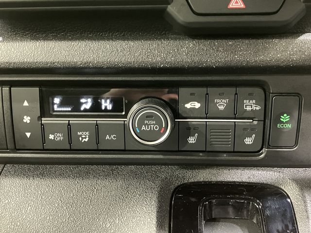 HONDA N BOX CUSTOM 4WD 2024 Image 31