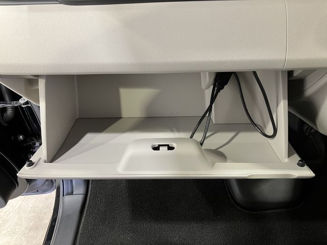 HONDA N BOX 4WD 2024 Image 31