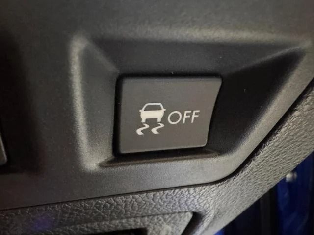 SUBARU WRX STI 2015 Image 31