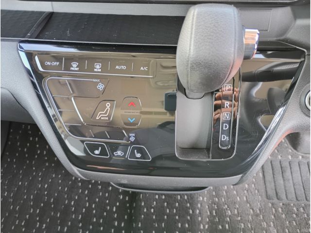 MITSUBISHI EK X SPACE 4WD 2022 Image 31