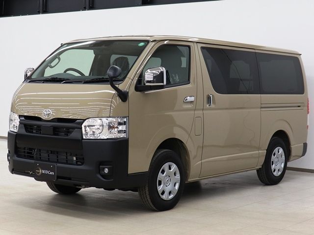 TOYOTA HIACE VAN 4WD 2025 Image 31