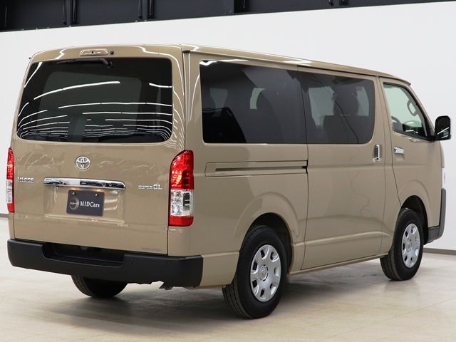 TOYOTA HIACE VAN 4WD 2025 Image 31