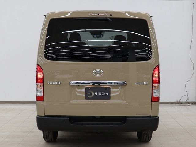 TOYOTA HIACE VAN 4WD 2025 Image 31