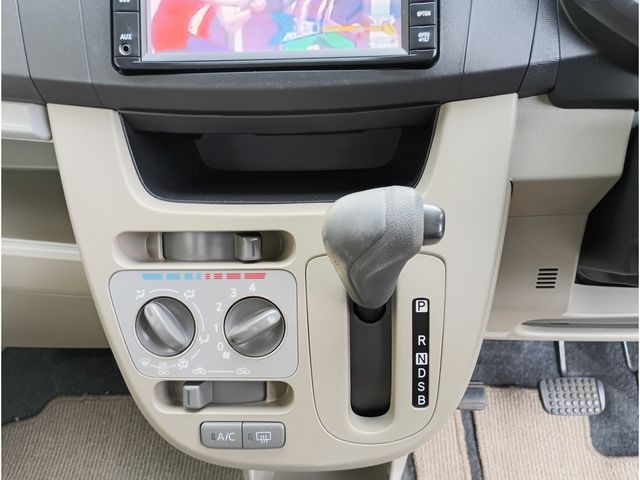 DAIHATSU MOVE 2014 Image 31