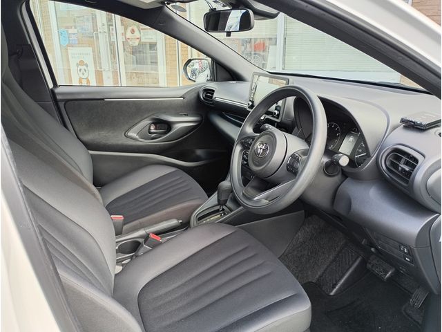 TOYOTA YARIS 2022 Image 31