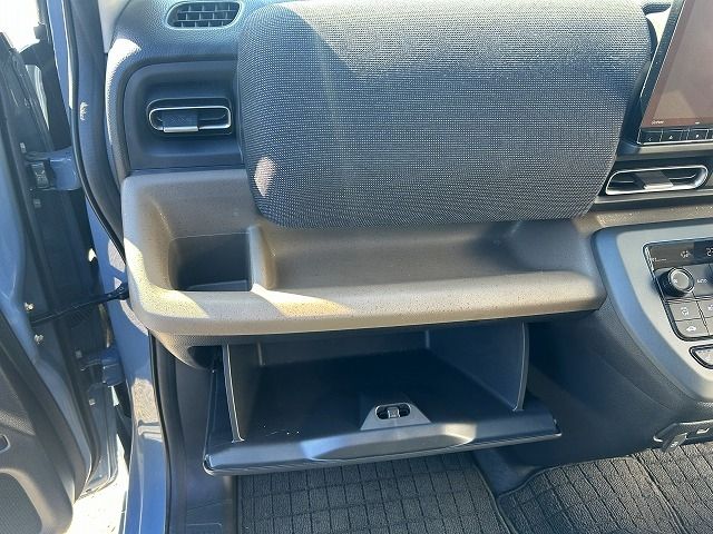 HONDA FREED E:HEV 2025 Image 31