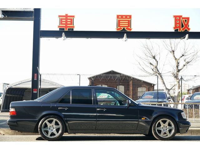 MERCEDES BENZ E CLAS 1995 Image 31