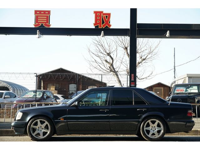 MERCEDES BENZ E CLAS 1995 Image 31