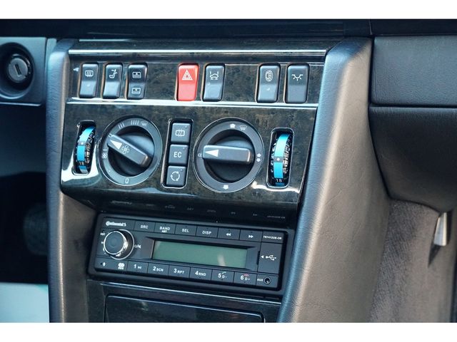 MERCEDES BENZ E CLAS 1995 Image 31