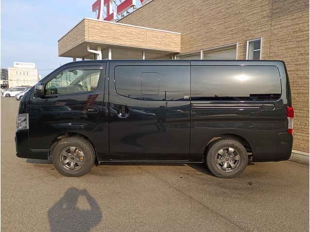 NISSAN CARAVAN VAN 4WD 2023 Image 31