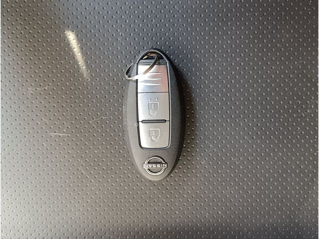 NISSAN CARAVAN VAN 4WD 2023 Image 31