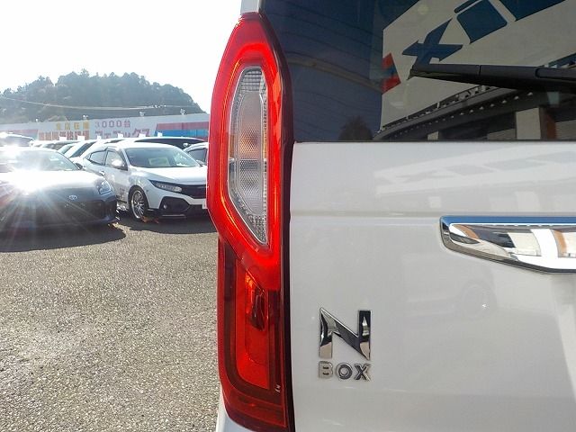 HONDA N BOX 2023 Image 31
