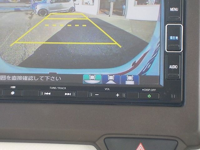 HONDA N BOX 2023 Image 31