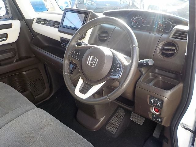 HONDA N BOX 2023 Image 31