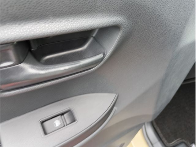 DAIHATSU TANTO FAN CROSS 2022 Image 31