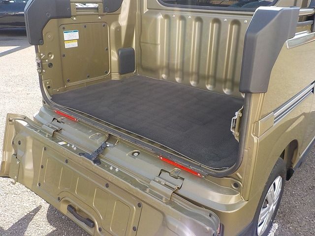 DAIHATSU ATRAI DECKVAN 4WD 2022 Image 31