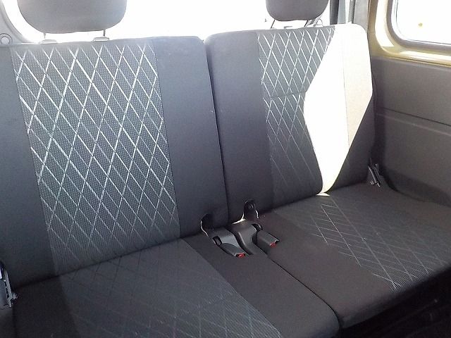 DAIHATSU ATRAI DECKVAN 4WD 2022 Image 31