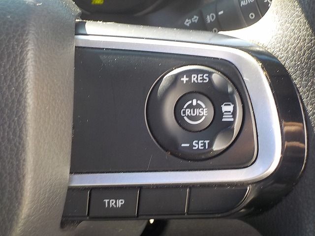 DAIHATSU ATRAI DECKVAN 4WD 2022 Image 31