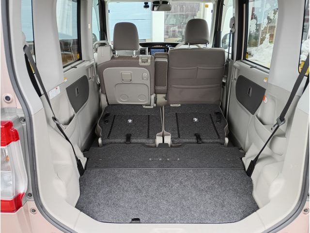 DAIHATSU TANTO 2018 Image 31