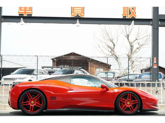 FERRARI 458 ITALIA 2012 Image 31