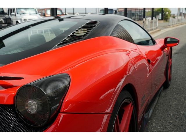 FERRARI 458 ITALIA 2012 Image 31