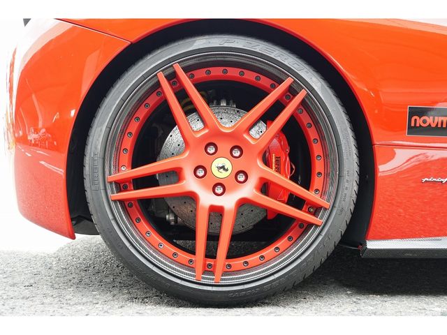 FERRARI 458 ITALIA 2012 Image 31