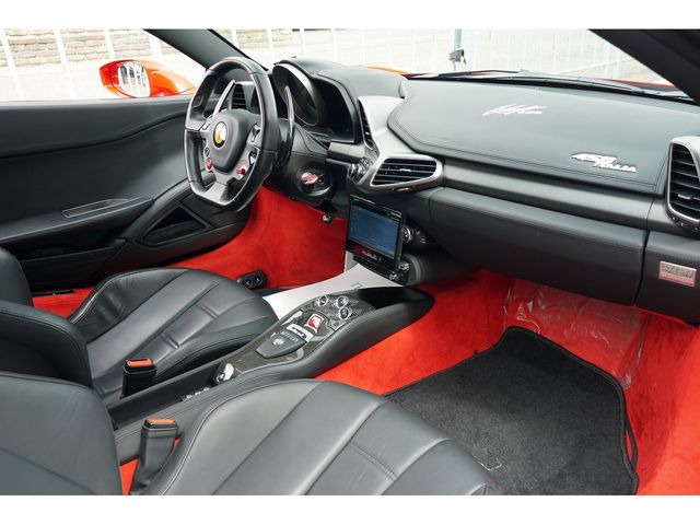 FERRARI 458 ITALIA 2012 Image 31