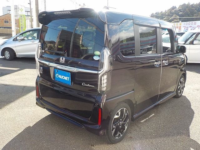 HONDA N BOX CUSTOM 2018 Image 31