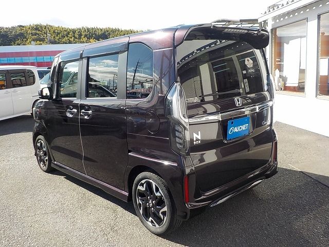 HONDA N BOX CUSTOM 2018 Image 31
