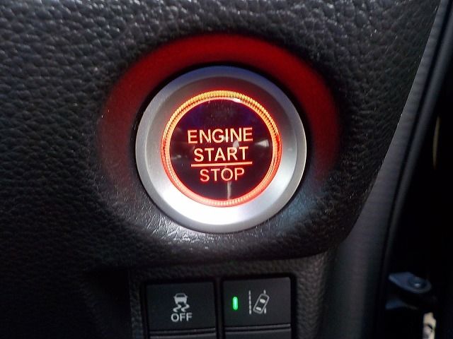 HONDA N BOX CUSTOM 2018 Image 31